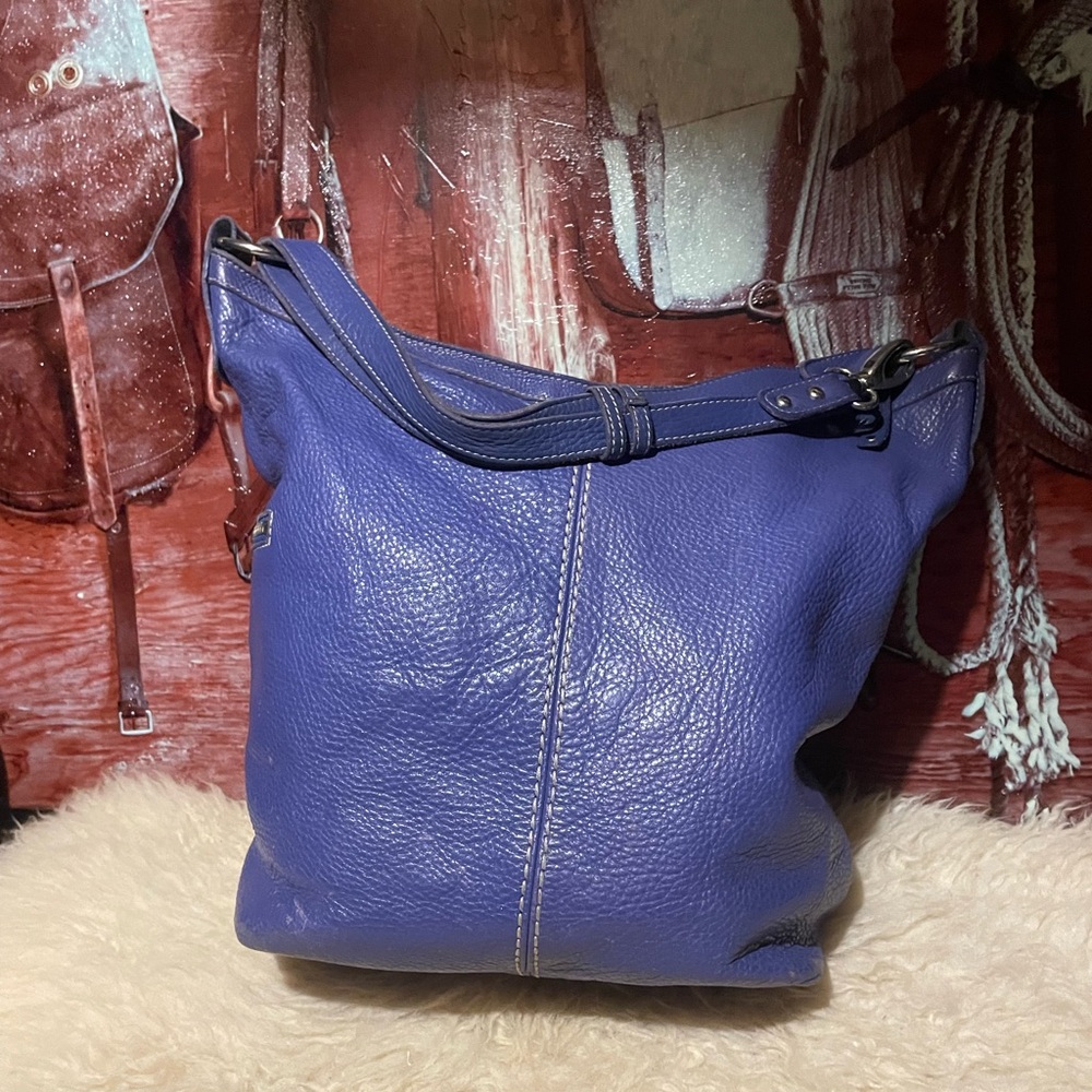 Roots XXL purple leather bag